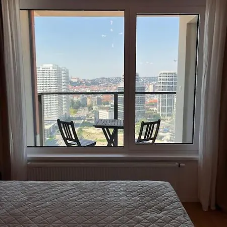 Daire In Klingerka With Magnificent View Of Castle, Danube And Old Bratislava